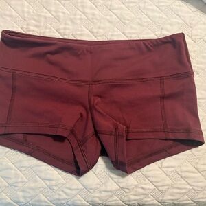 Fleo Women's Maroon Shorts